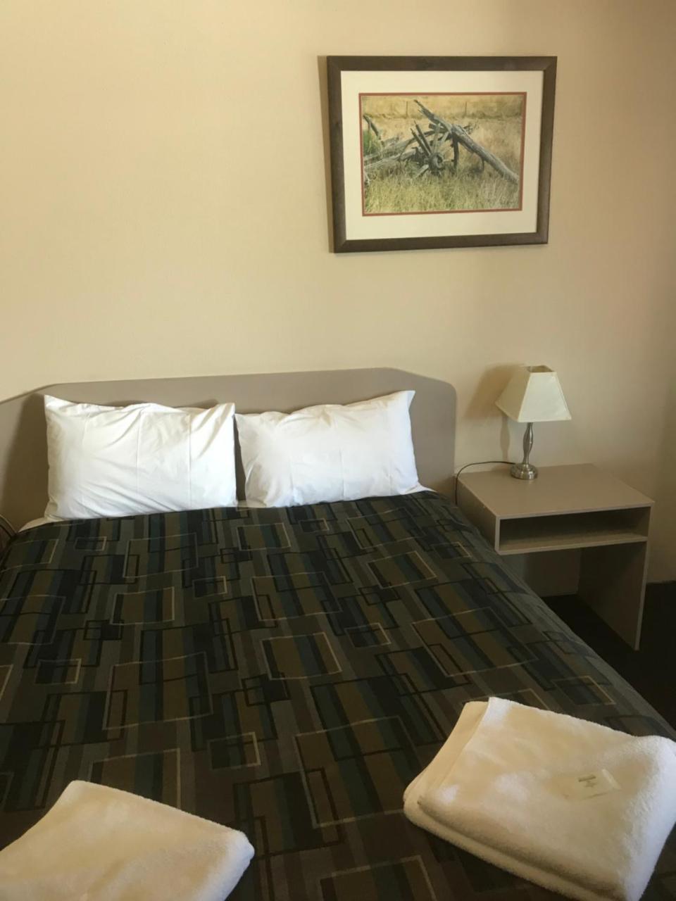 The Bakehouse Motel Гоулбёрн Экстерьер фото