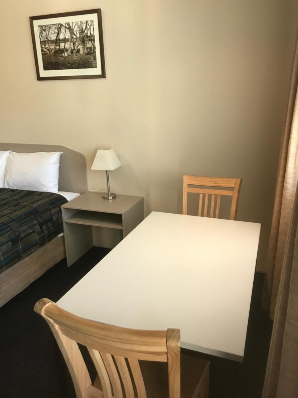 The Bakehouse Motel Гоулбёрн Экстерьер фото
